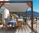 Seilspann Faltmarkise Premium Weiß auf der Pergola - W2P